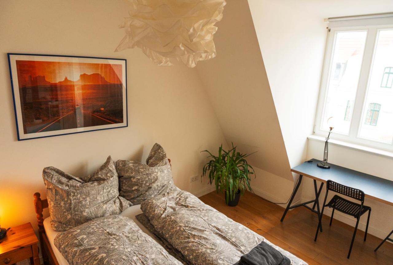 Woelkchen - Wohnung Mit Balkon, Holzdielen & Tv Bremerhaven Ngoại thất bức ảnh